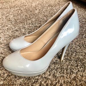 Lauren Conrad Grey Platform heels